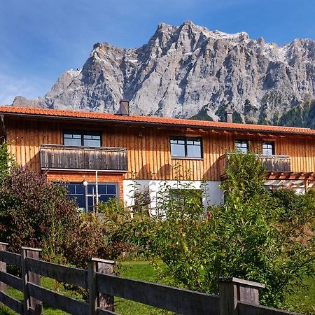 Haus Lorea Ehrwald Buitenkant foto