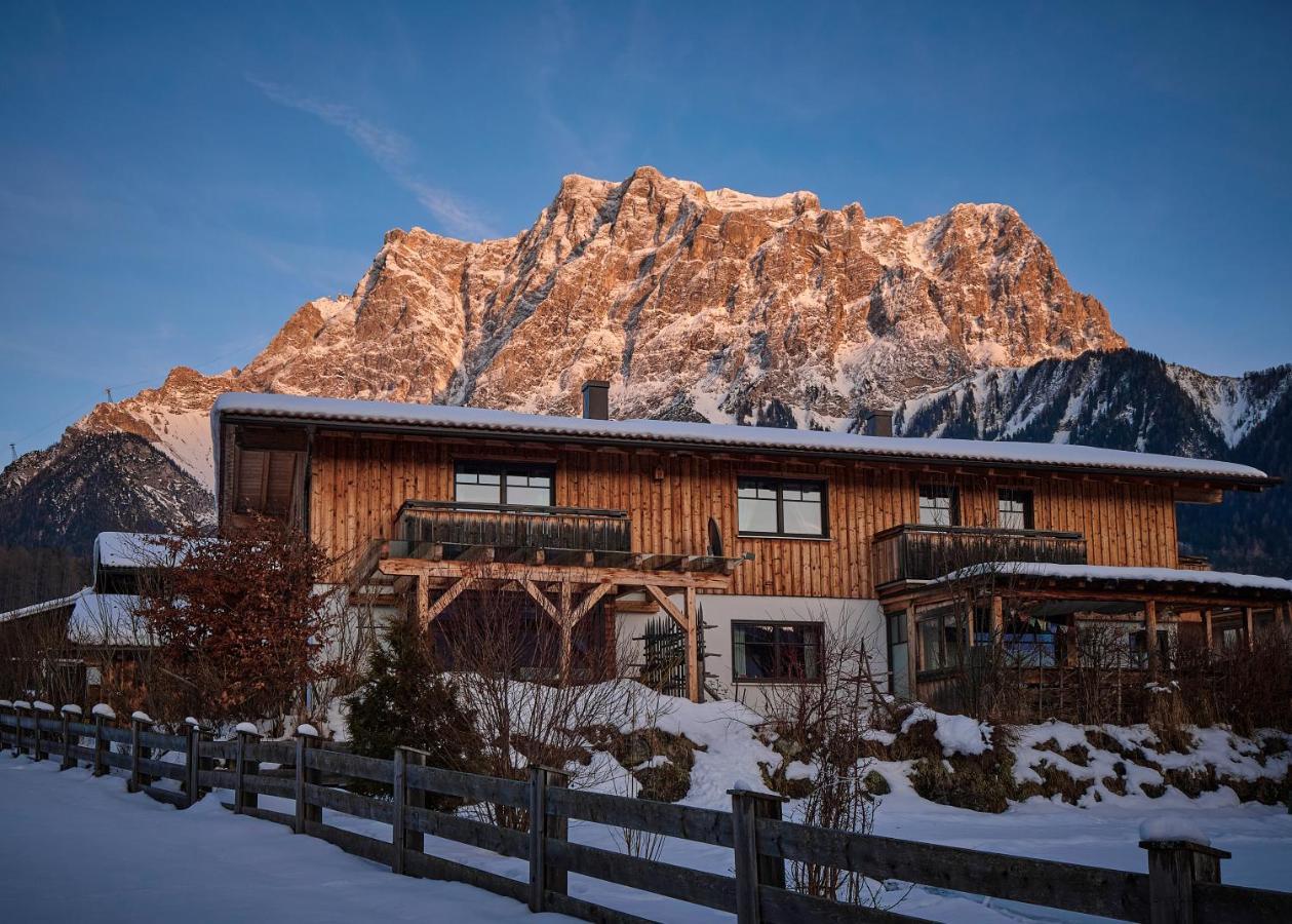 Haus Lorea Ehrwald Buitenkant foto
